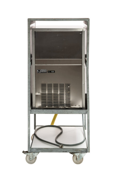 Machine À Glaçons 40 Kg Par 24H; Stock 18 Kg